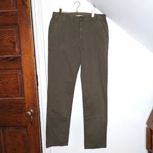 EVERLANE Men's Lightweight Cotton Green Chico NEW Size 32 x 32